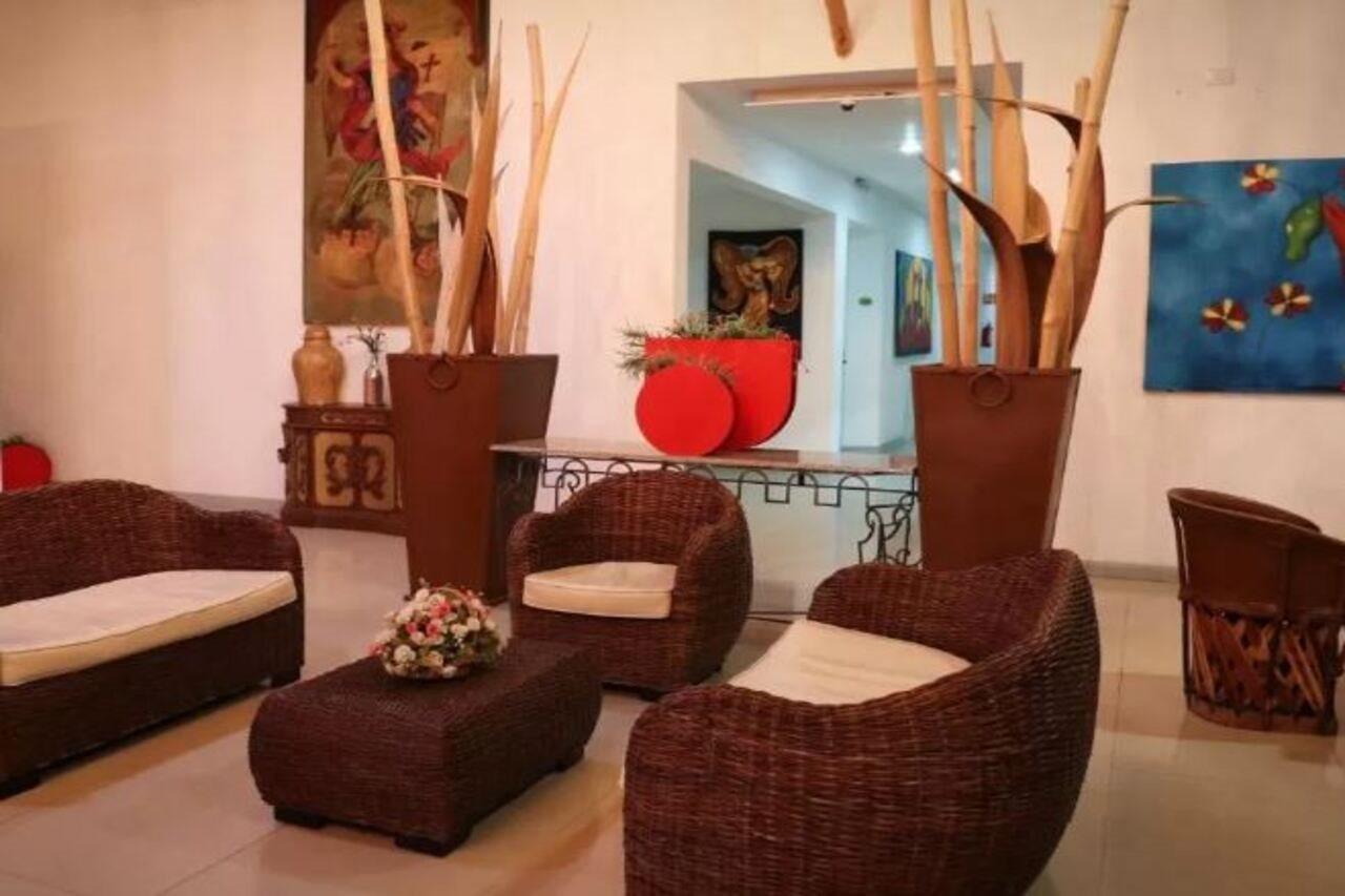Zar Colima Hotel Luaran gambar