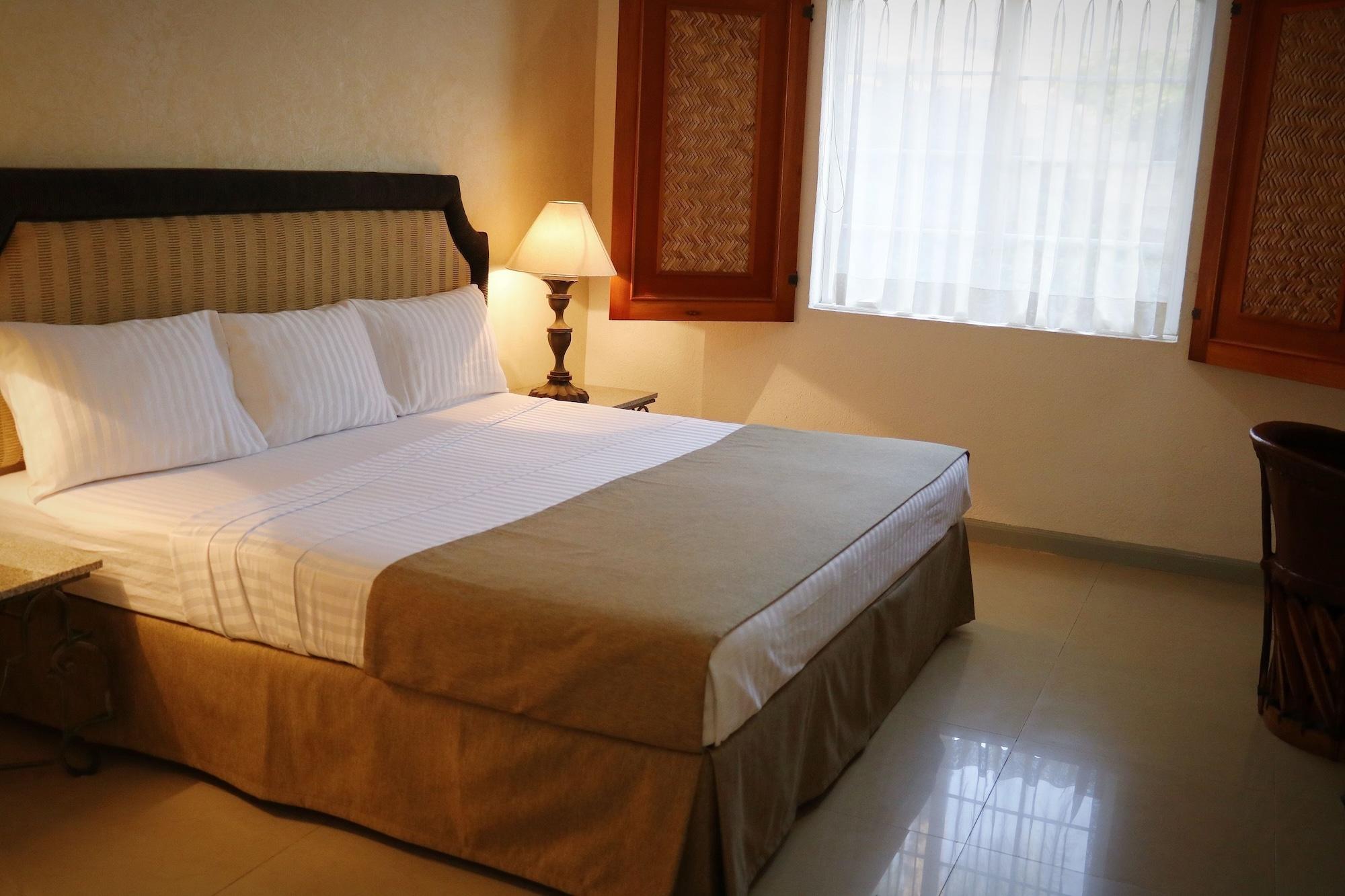 Zar Colima Hotel Luaran gambar
